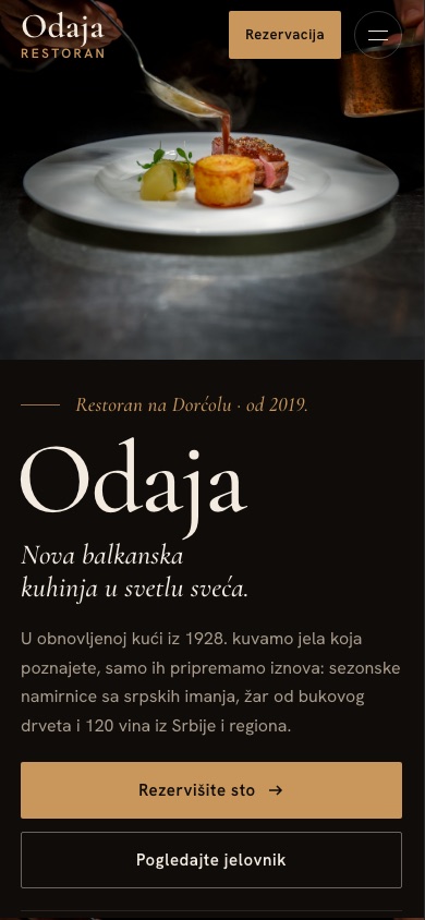 Sajt Restorana Odaja na telefonu: fotografija jela i dugme za rezervaciju stola